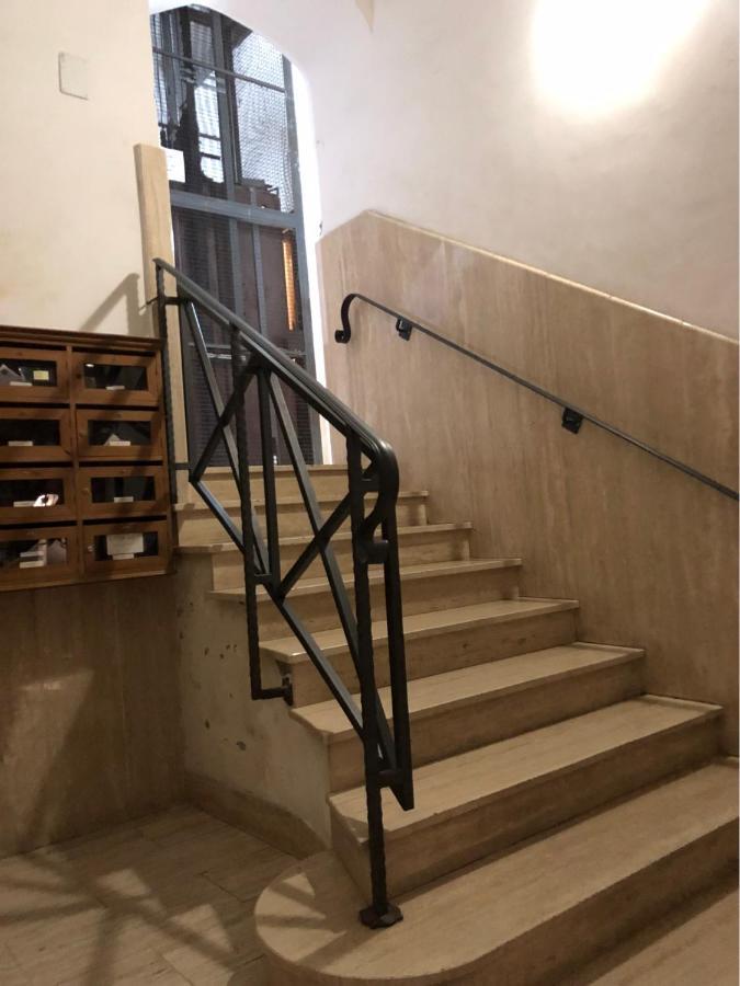 Roma E Il Pittore Bagian luar foto